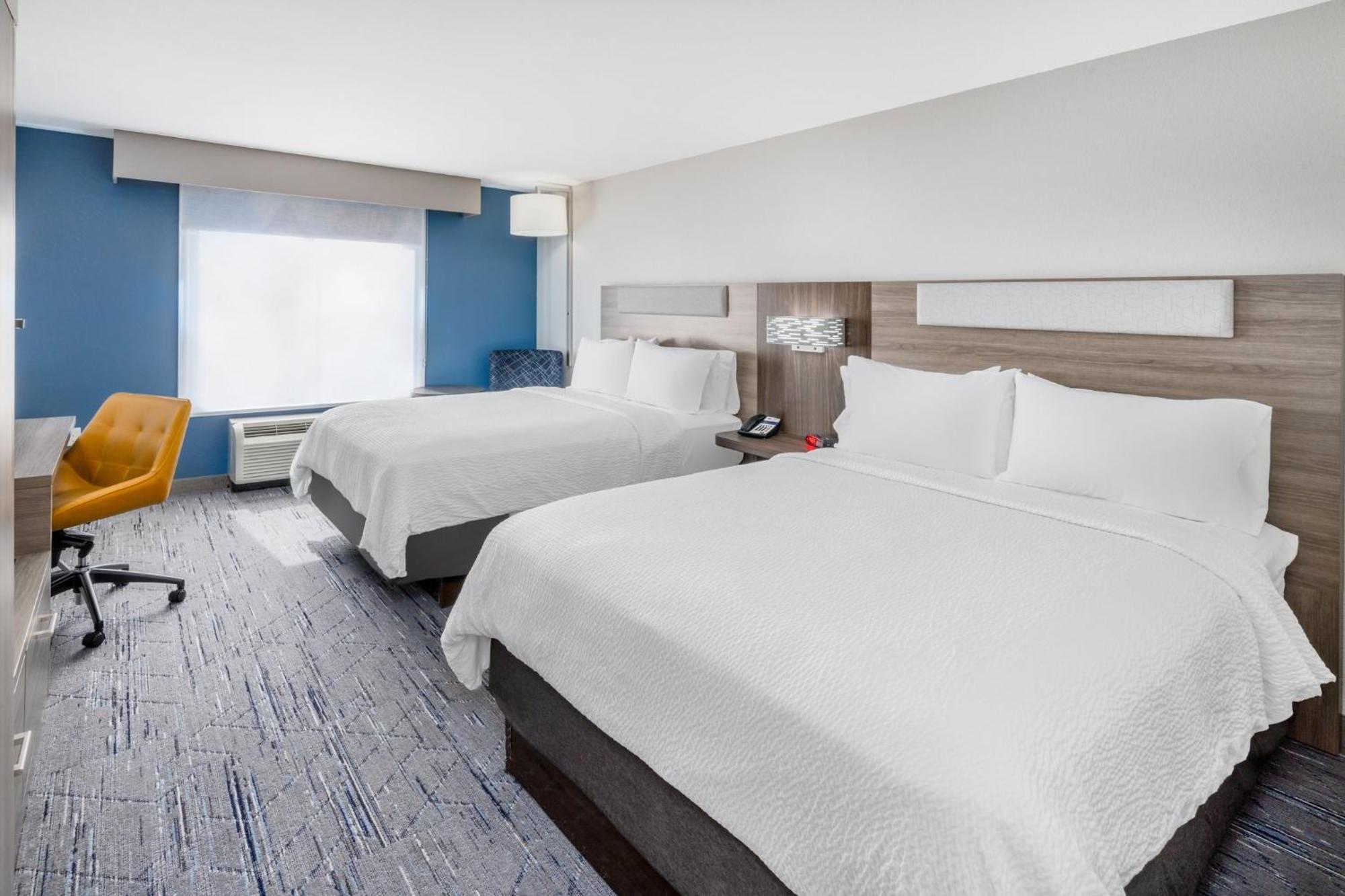 Holiday Inn Express - Colorado Springs - First & Main By Ihg Dış mekan fotoğraf