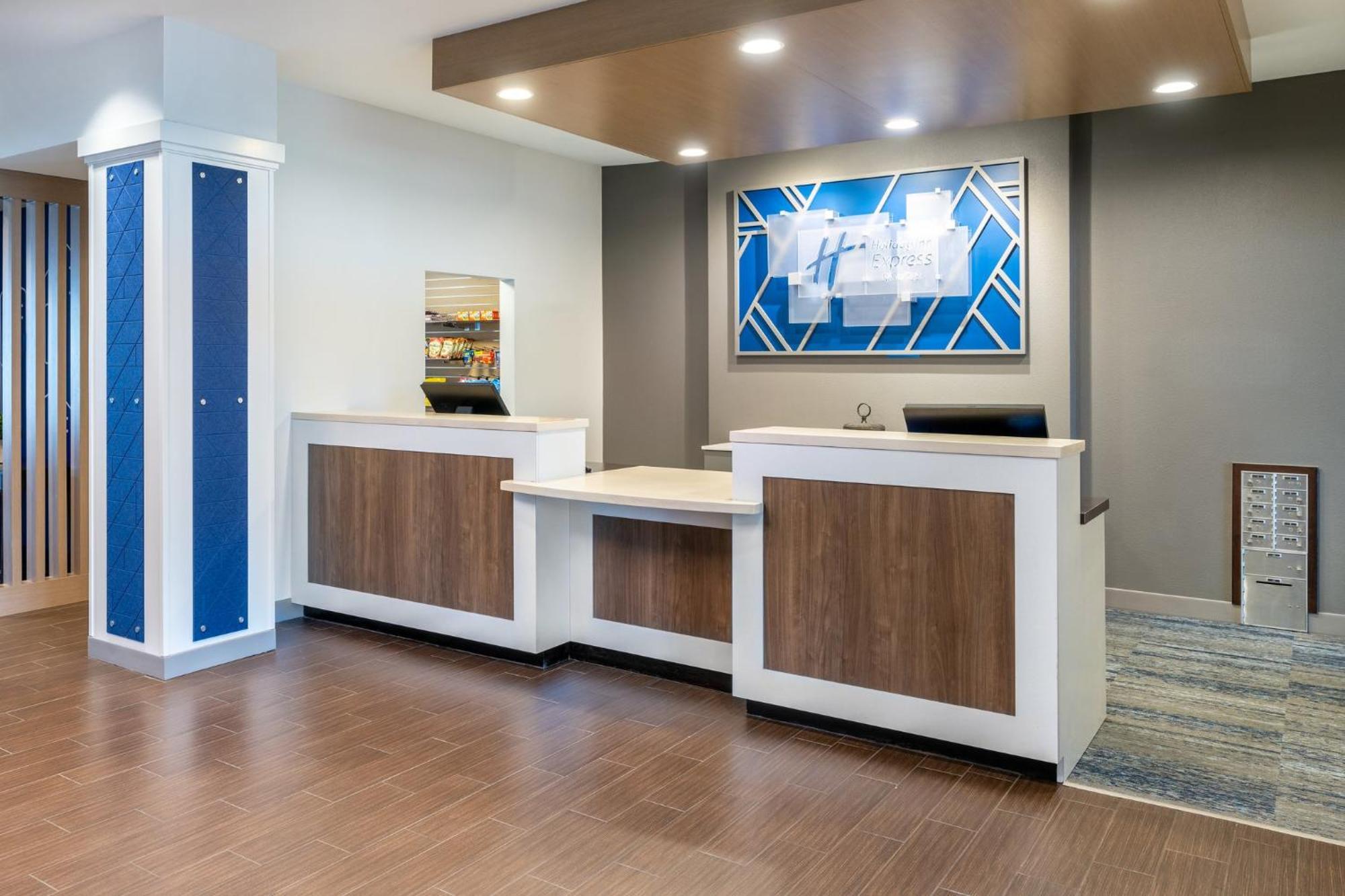 Holiday Inn Express - Colorado Springs - First & Main By Ihg Dış mekan fotoğraf
