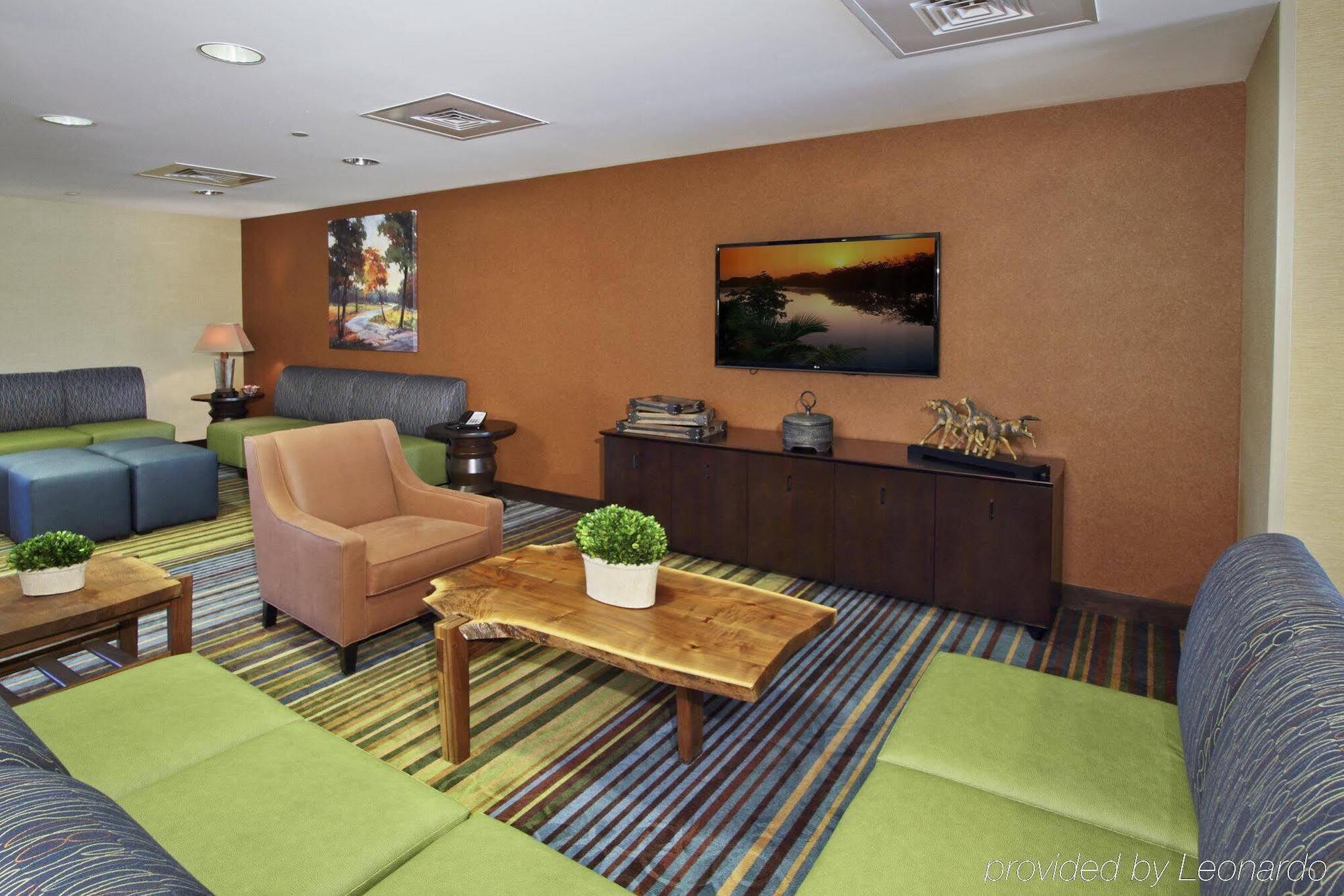 Holiday Inn Express - Colorado Springs - First & Main By Ihg Dış mekan fotoğraf