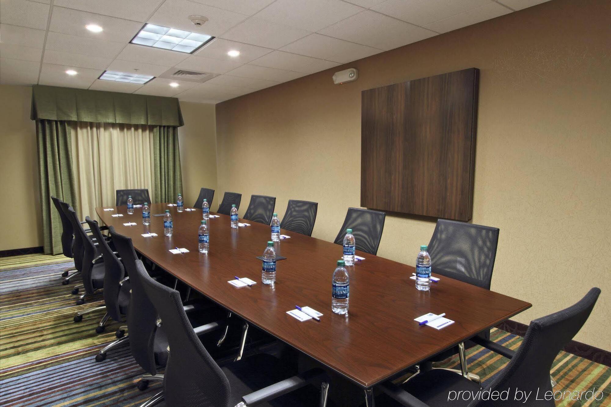 Holiday Inn Express - Colorado Springs - First & Main By Ihg Dış mekan fotoğraf